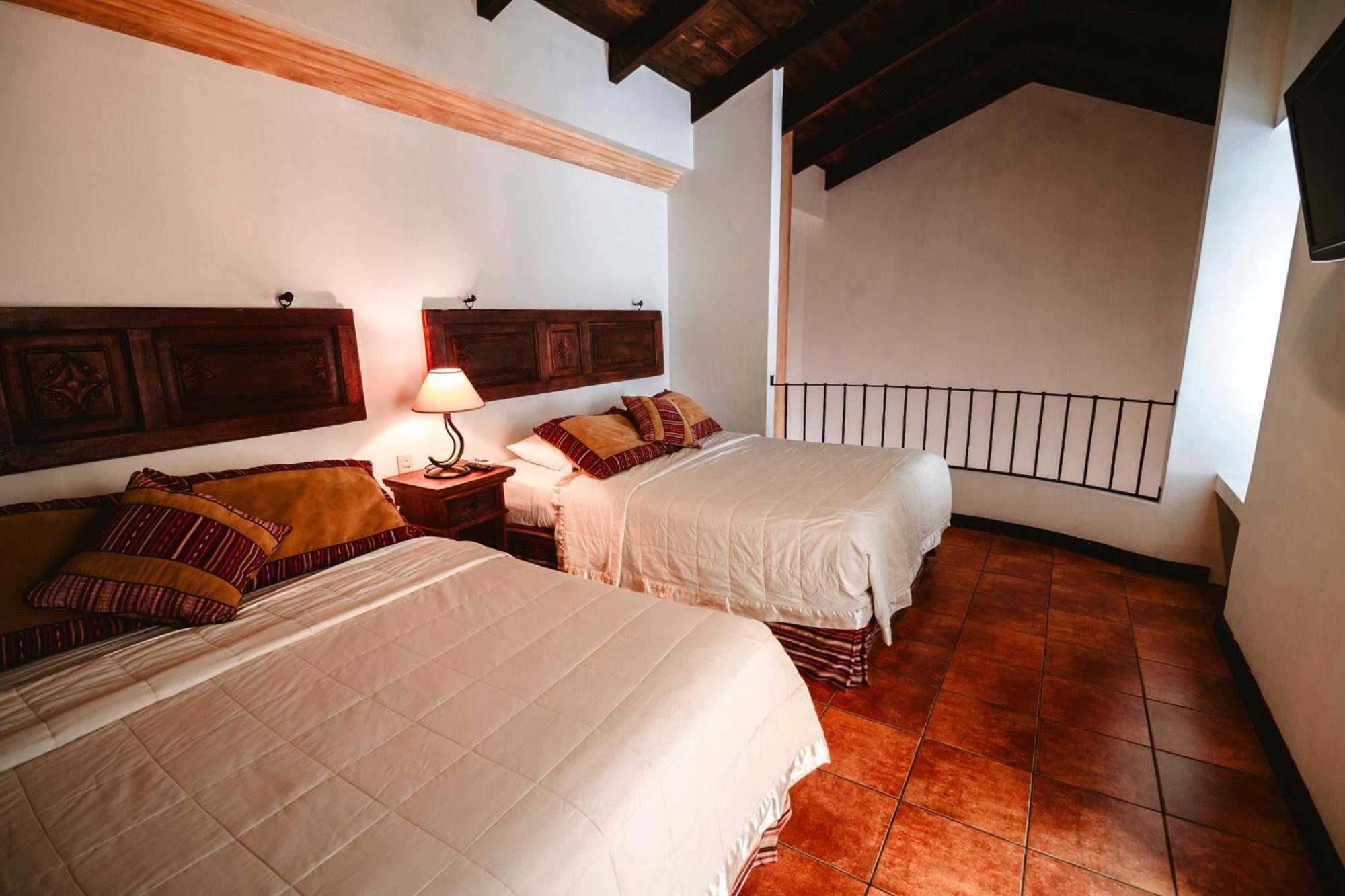 All Suite El Marques De Antigua Eksteriør bilde